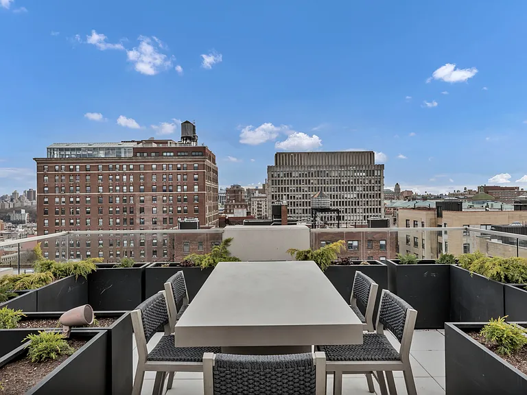 415 W 120th St #8F — Photo 11