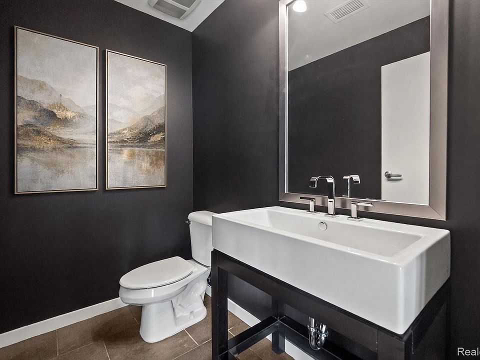 432 S Washington Ave Unit 1804, photo 17