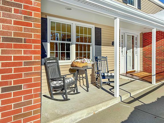 4th image of 25 Emerson Road