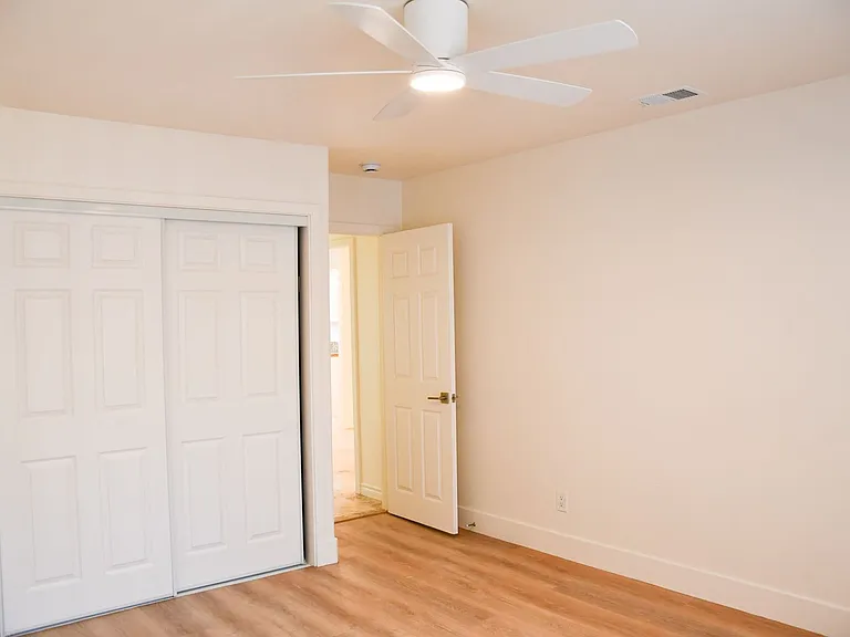 316 N Parker St — Photo 31
