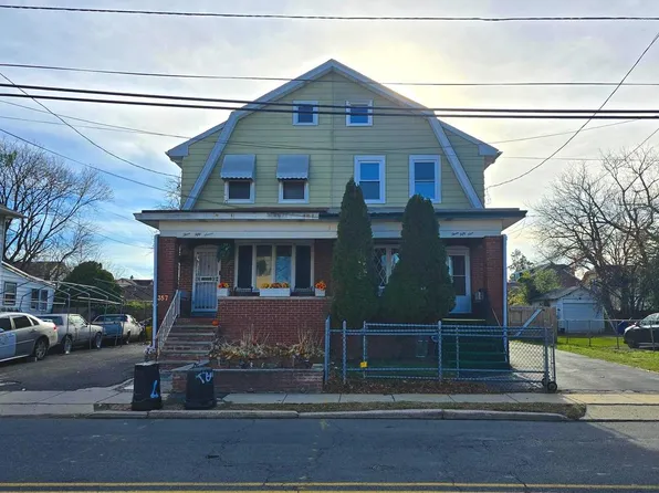 359 Parkway Ave, Trenton, NJ 08618