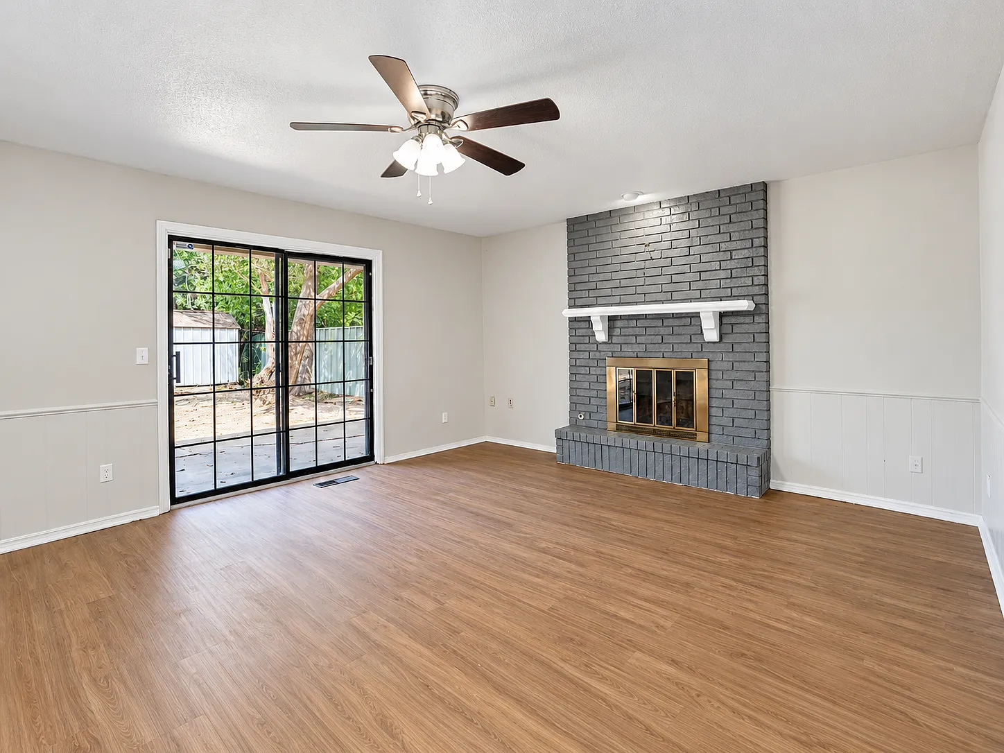 4 bed, 2.5 bath, 1771 sqft, $1,745 — Photo 4