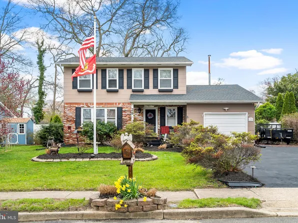 26 Belmont Ave, Bayville, NJ 08721