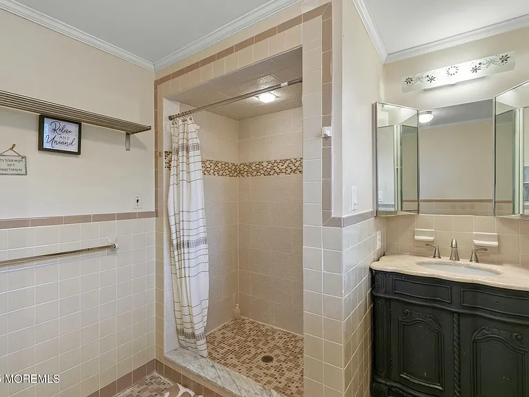 399 Golfview Dr — Photo 25