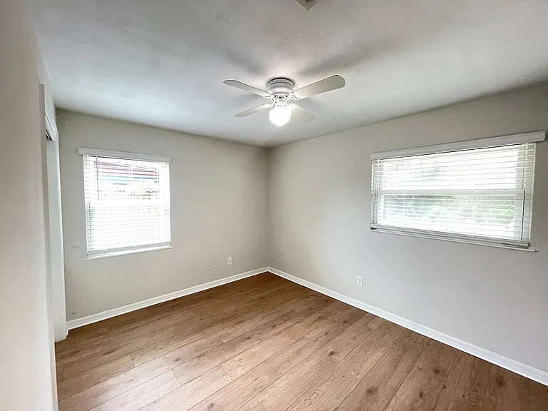 44 S Cortez Ave — Photo 11