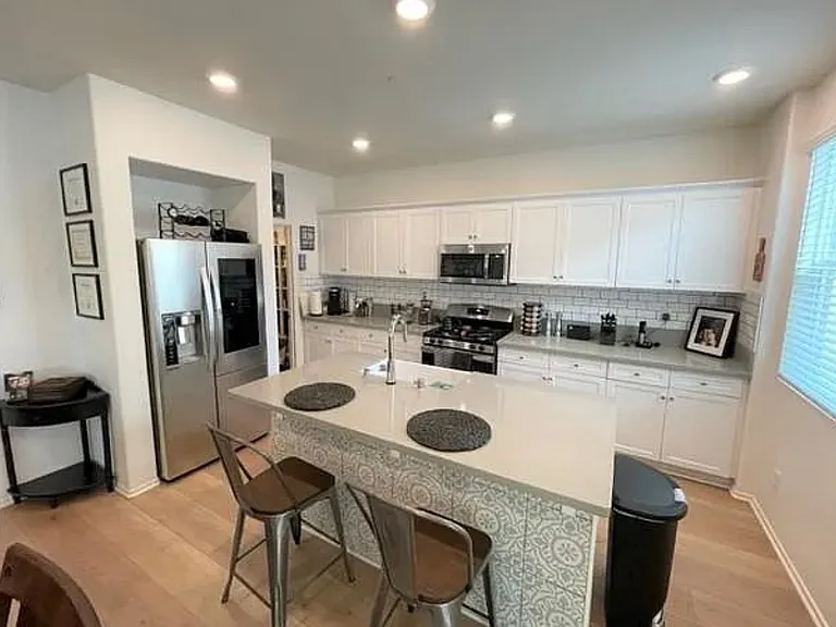 30485 Village Terrace Dr — Photo 4