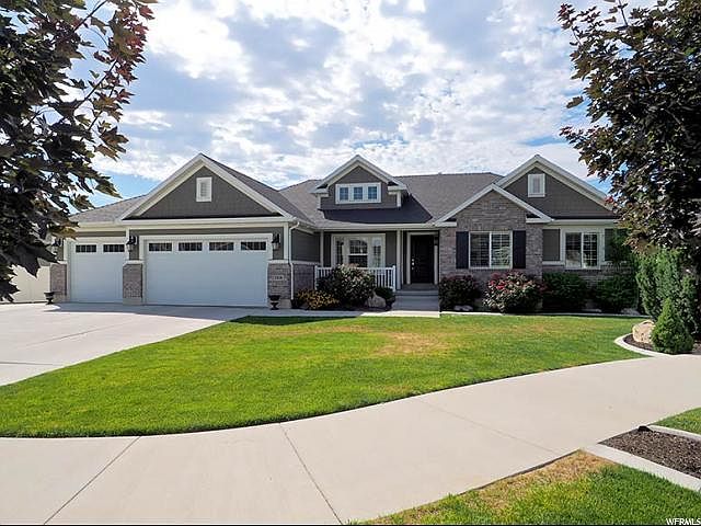 1st image of 3319 W Neider Canyon Dr