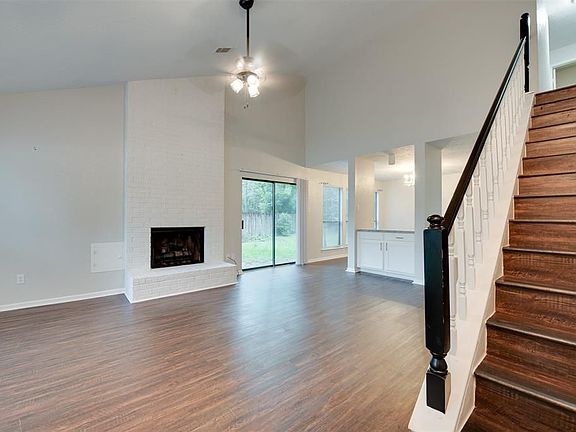 5th image of 3107 Beaver Glen Dr