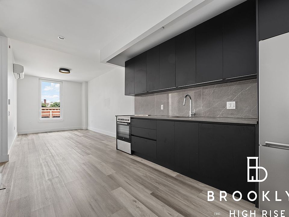 1st image of 26 Quincy St #3J