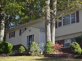 44 Bosko Dr, East Brunswick, NJ 08816