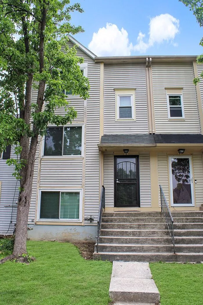5 Oakside Ln photo 1