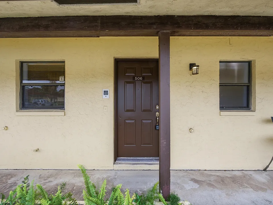 506 Glenwood Dr