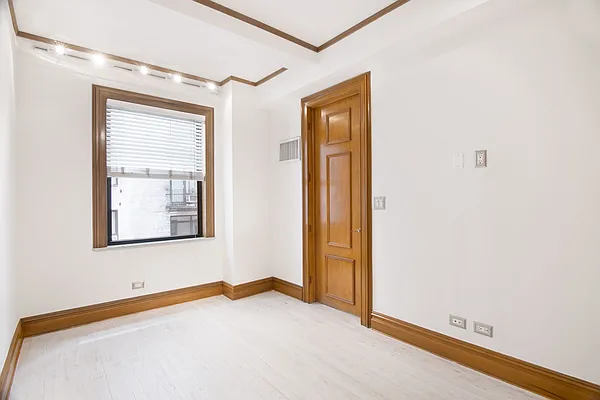 Rented by WAM Partners - William Moses Co. | media 11