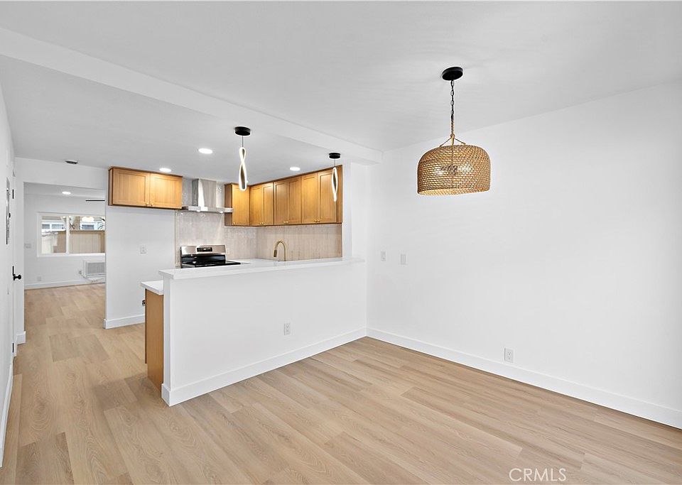 1st image of 655 W 6th St APT A