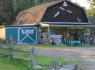 8743 Leavitt Rd, Elyria, OH 44035