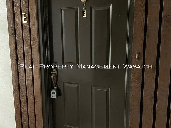 3rd image of 5556 S Marshwood Ln Unit E