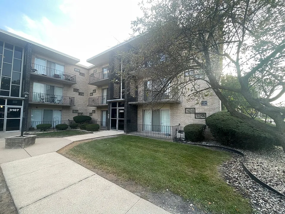 3101 Bernice Rd #4