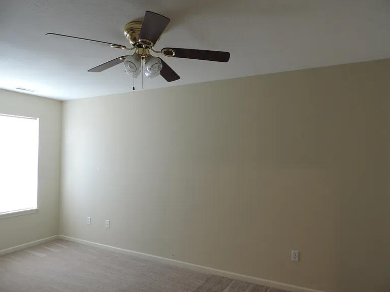 1214 Dustins Way — Photo 4