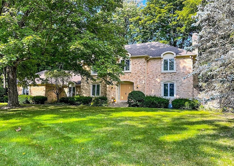 1st image of 6788 Vienna Woods Trl
