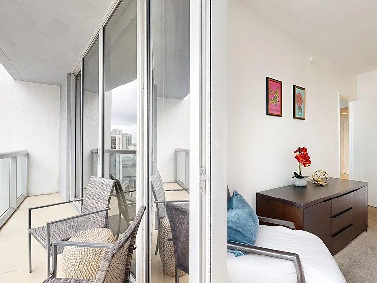 485 Brickell Ave #2107 — Photo 35