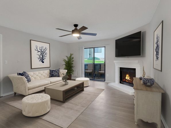 Hadley | 501 E 102nd Ave, Denver, CO