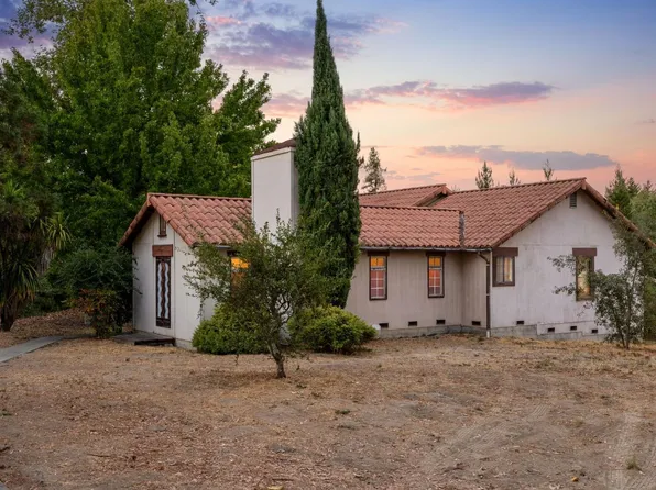 4401 Gravenstein Highway N, Sebastopol, CA 95472