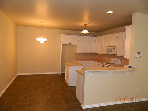 Kitchen/Dinning Room
