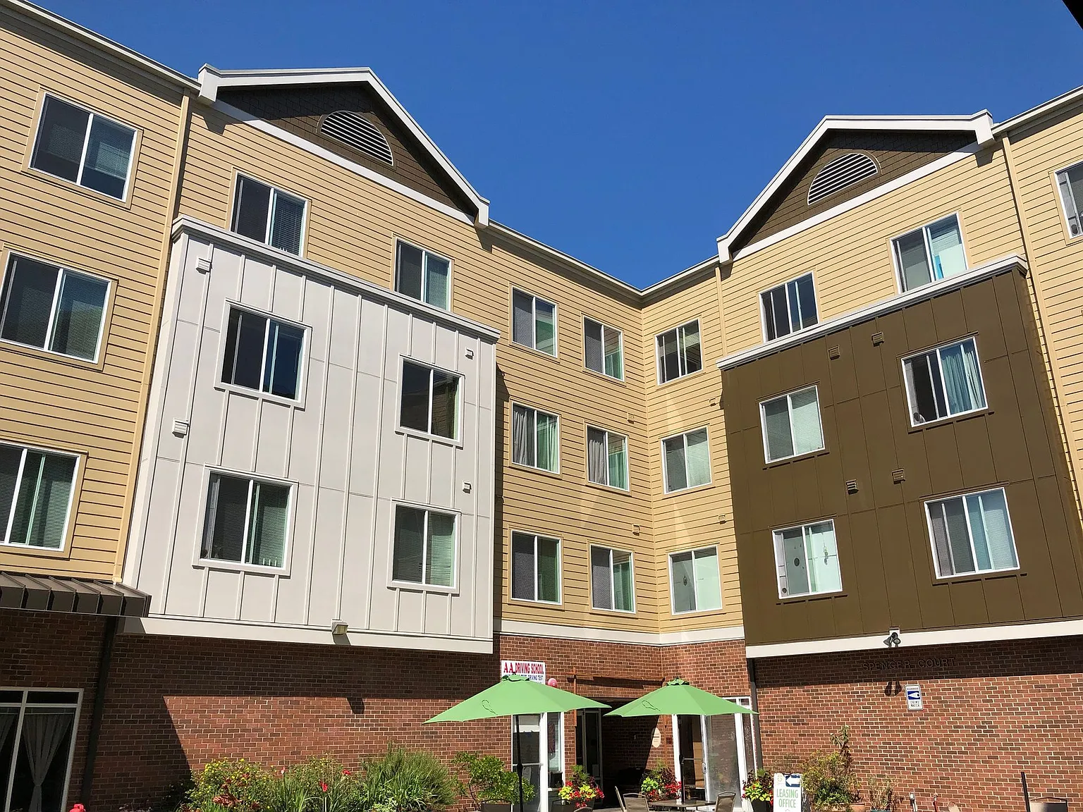 Divine Suites at Downtown Renton — Photo 2