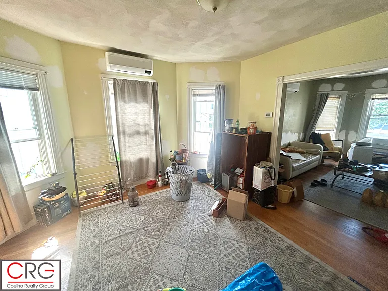52 Morton Ave #2 — Photo 7