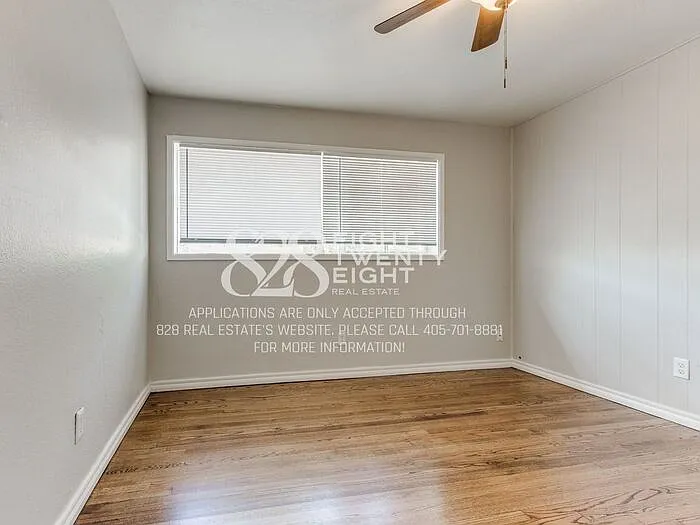 121 Gill Dr — Photo 17