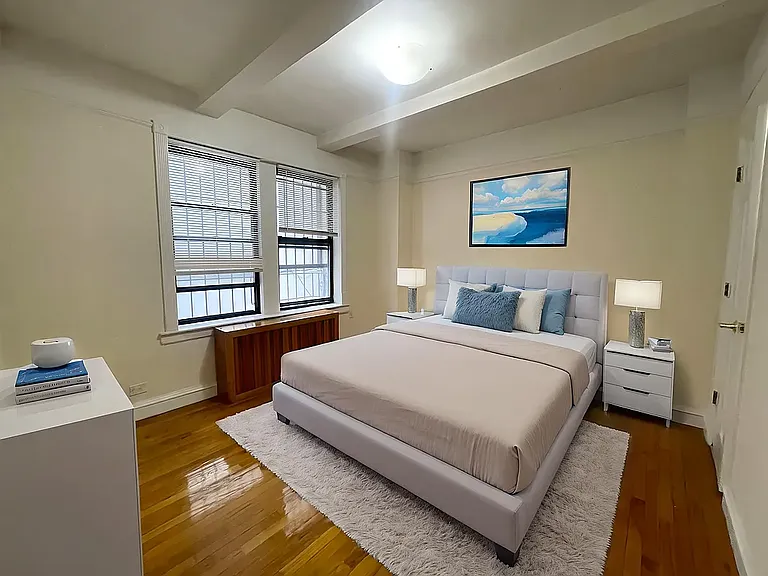 121 E 31st St #1E — Photo 11