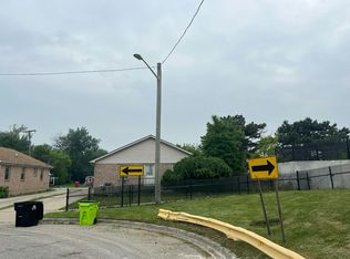 19850 Washington St, Roseville, MI 48066