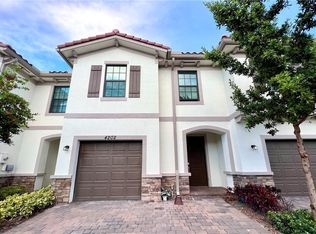 4202 Coco Plum Pl, Riviera Beach, FL 33410