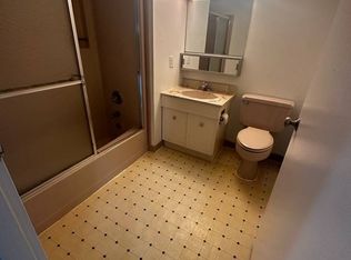 222 Kinderkamack Rd #5, Oradell, NJ 07649