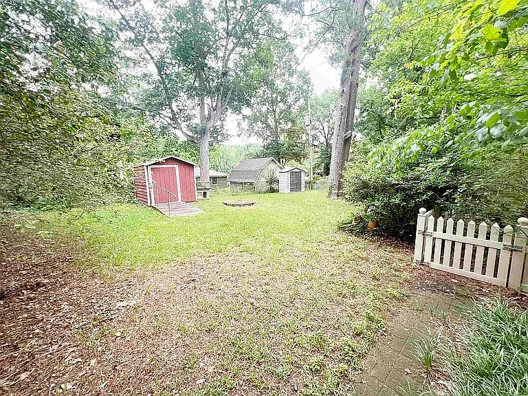 22 Belmar Dr — Photo 13