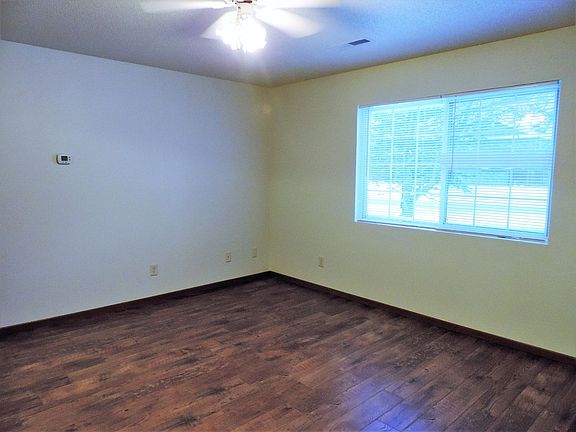 3rd image of 457-479 S Scott Blvd #461