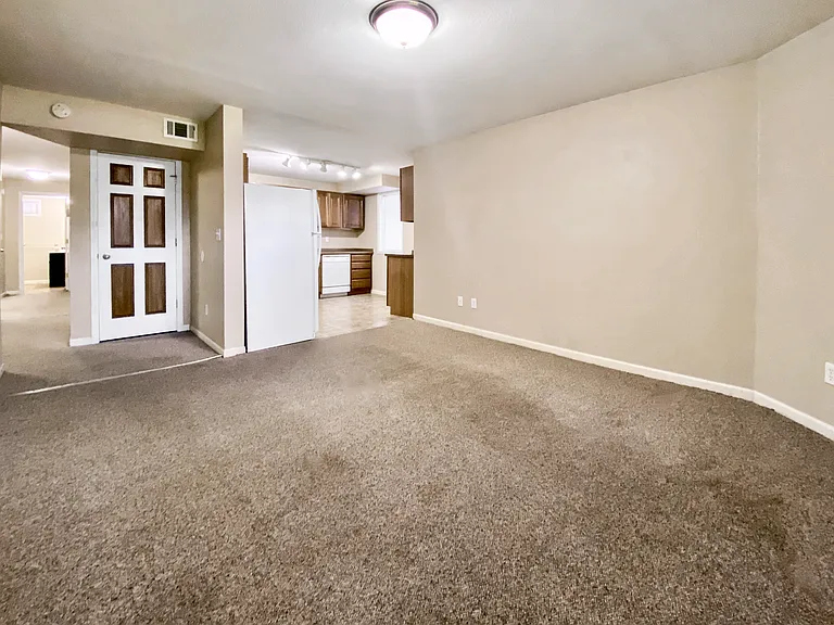 1120 University Ave #3 — Photo 7