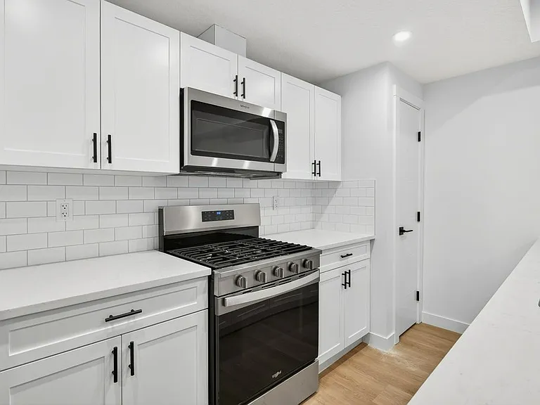 14034 104th Ave NW — Photo 38