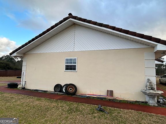 3rd image of 14268 Highpoint Rd #125