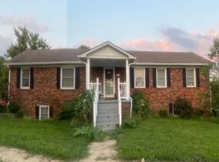 206 Peachtree Rd, Nicholasville, KY 40356