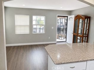 344-342 E 81st St, Los Angeles, CA 90003