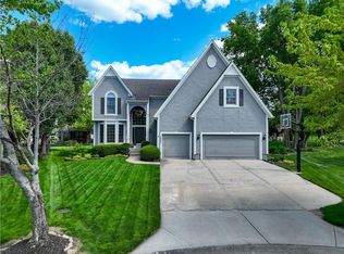 14221 Rosehill St, Overland Park, KS 66221