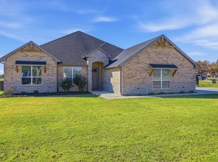 1801 Rockview Dr, Granbury, TX 76049