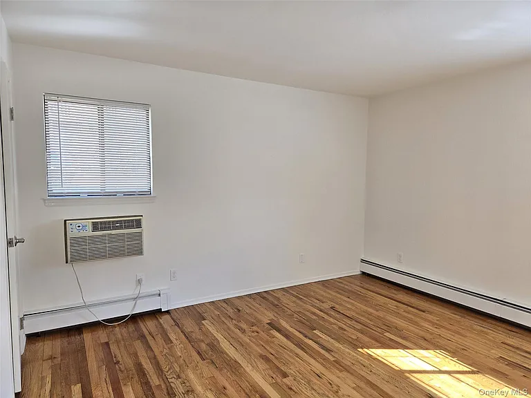 74 Ashwood Rd #1 — Photo 9