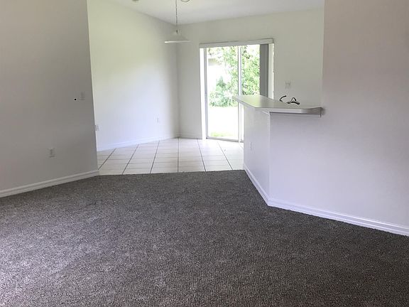 2nd image of 2534 Morrietta Ln