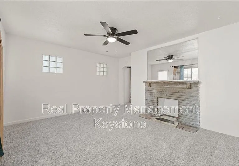 71 McKinnie Ave — Photo 7