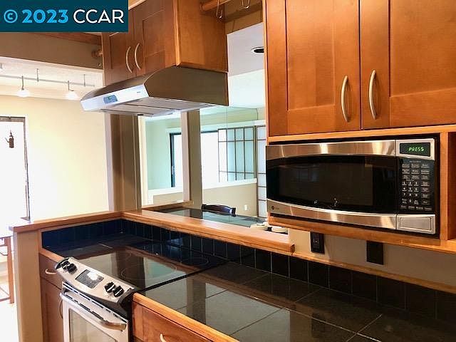 1st image of 470 N Civic Dr APT 402