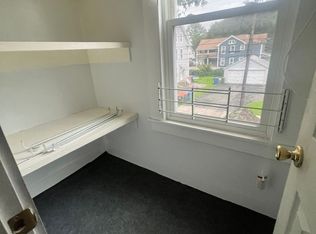 17 Park Ave, Meriden, CT 06450