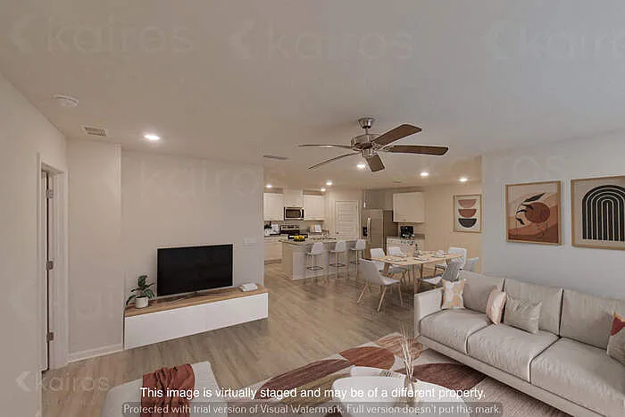 285 Monarch Ln — Photo 6