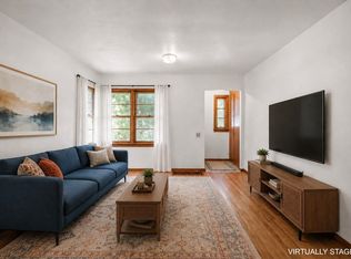 113 Van Deusen St, Madison, WI 53715